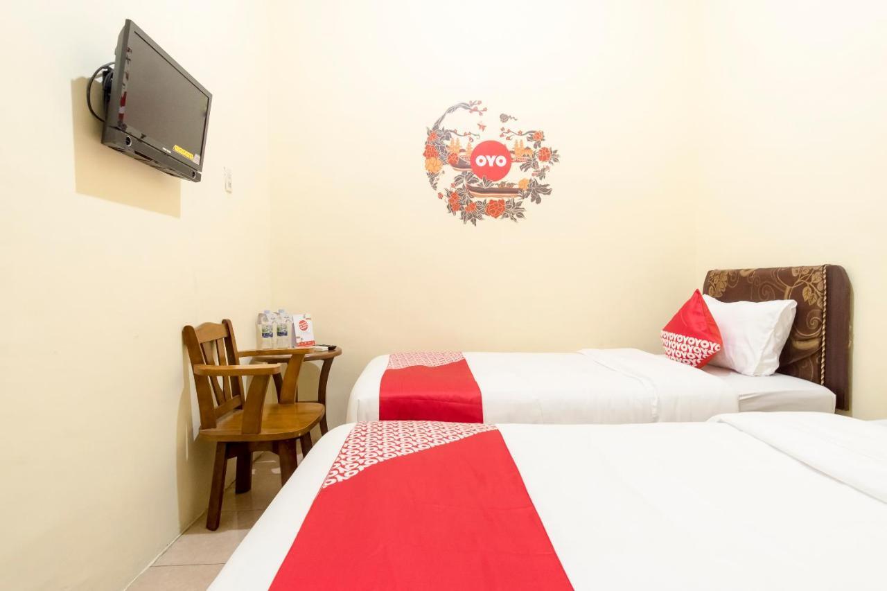 Oyo 723 Nia Mandiri Syariah 2*