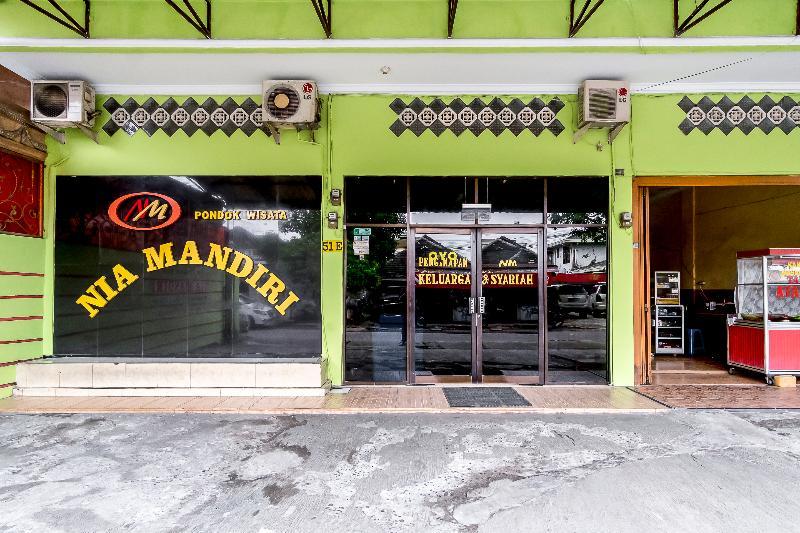Oyo 723 Nia Mandiri Syariah